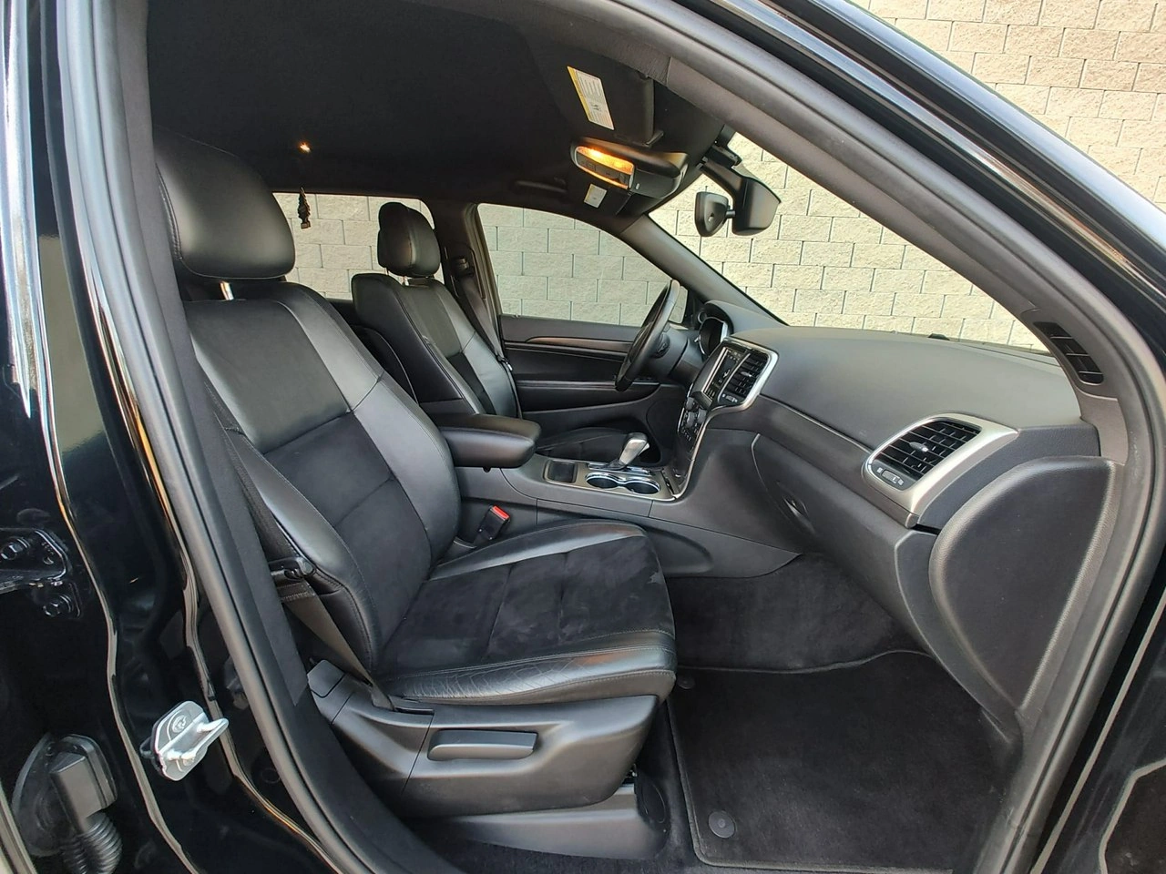 Jeep Grand Cherokee - Zdjęcie 19