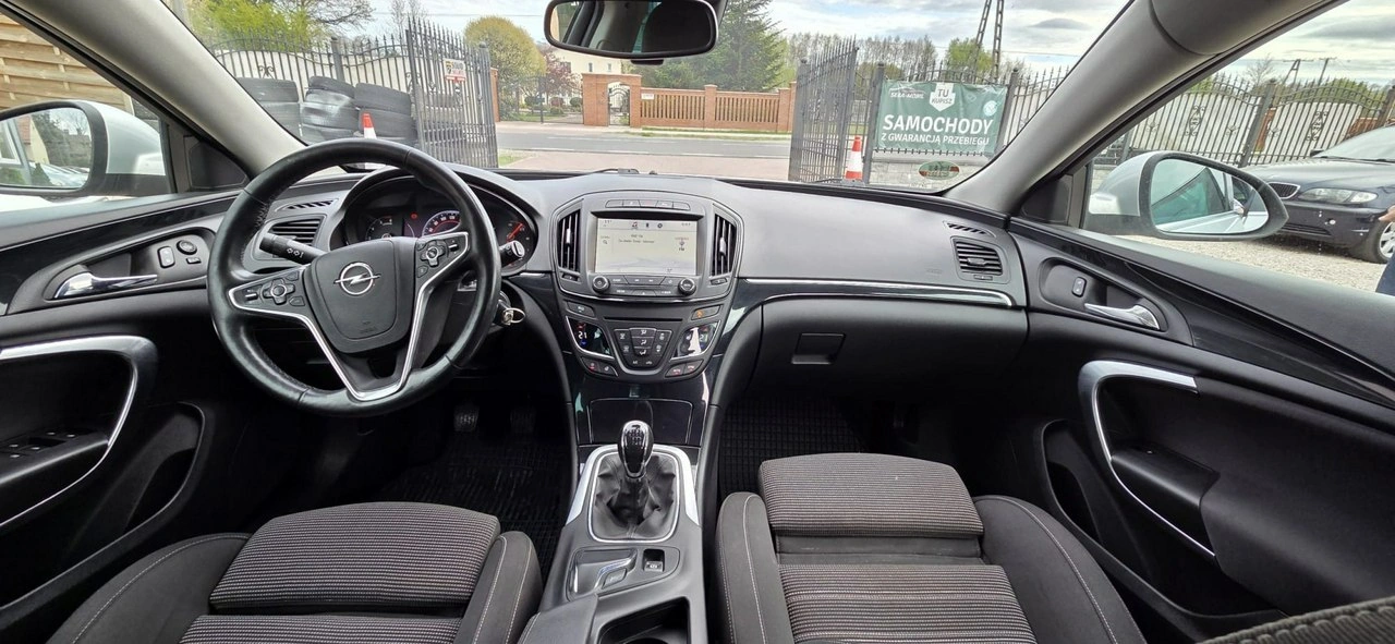 Opel Insignia - Zdjęcie 12