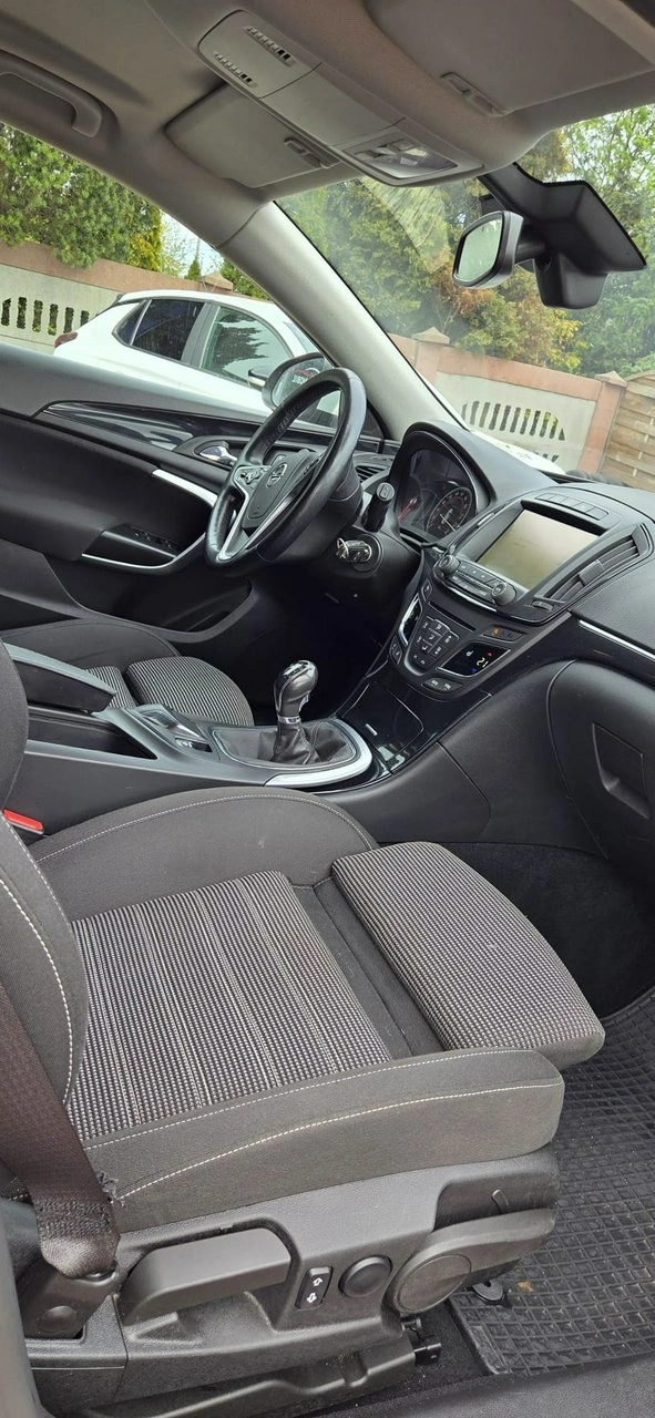 Opel Insignia - Zdjęcie 13