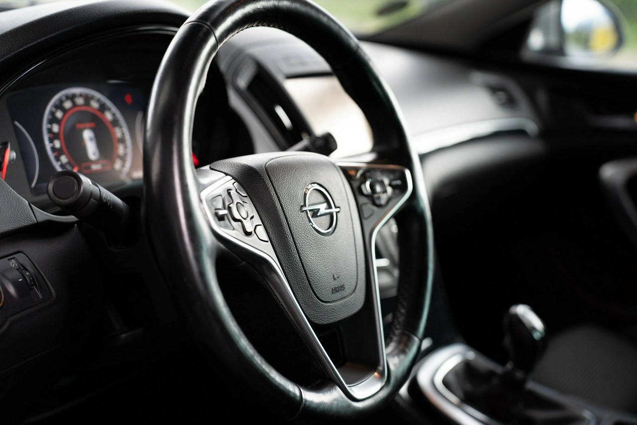 Opel Insignia - Zdjęcie 36