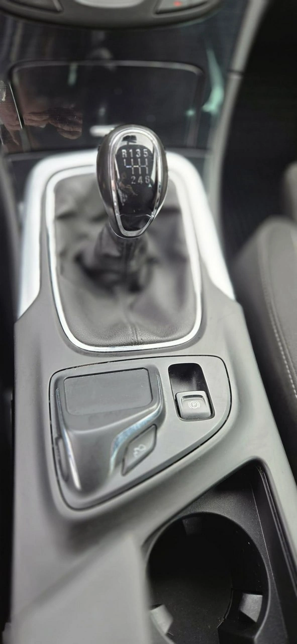 Opel Insignia - Zdjęcie 28