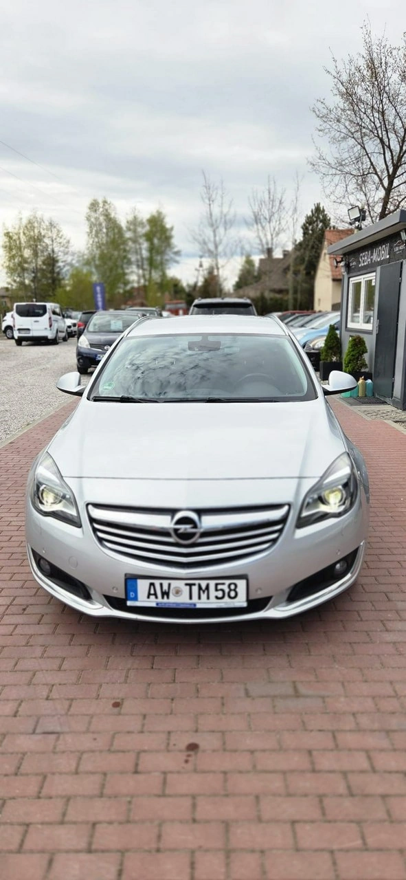 Opel Insignia - Zdjęcie 2