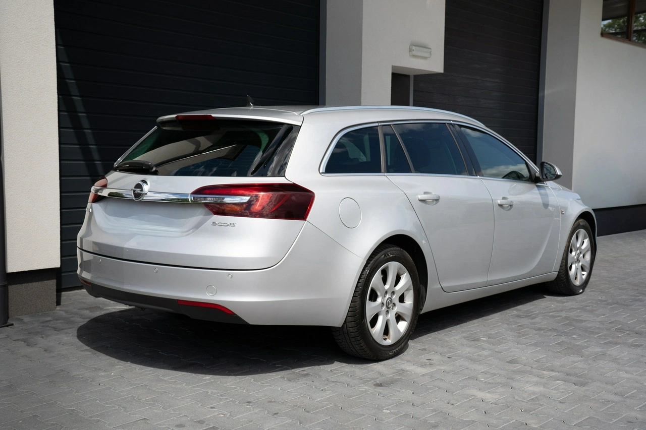 Opel Insignia - Zdjęcie 4