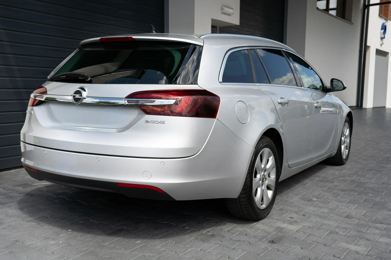 Opel Insignia - Zdjęcie 3