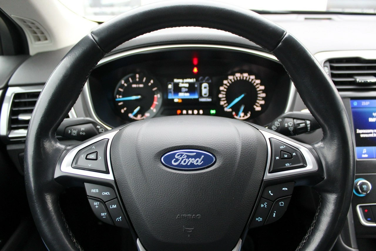 Ford Mondeo SW - Zdjęcie 13