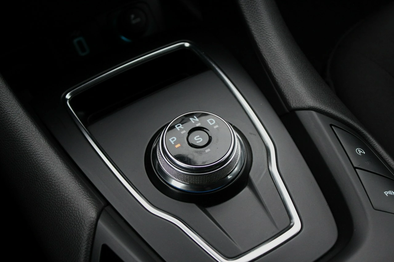 Ford Mondeo SW - Zdjęcie 17
