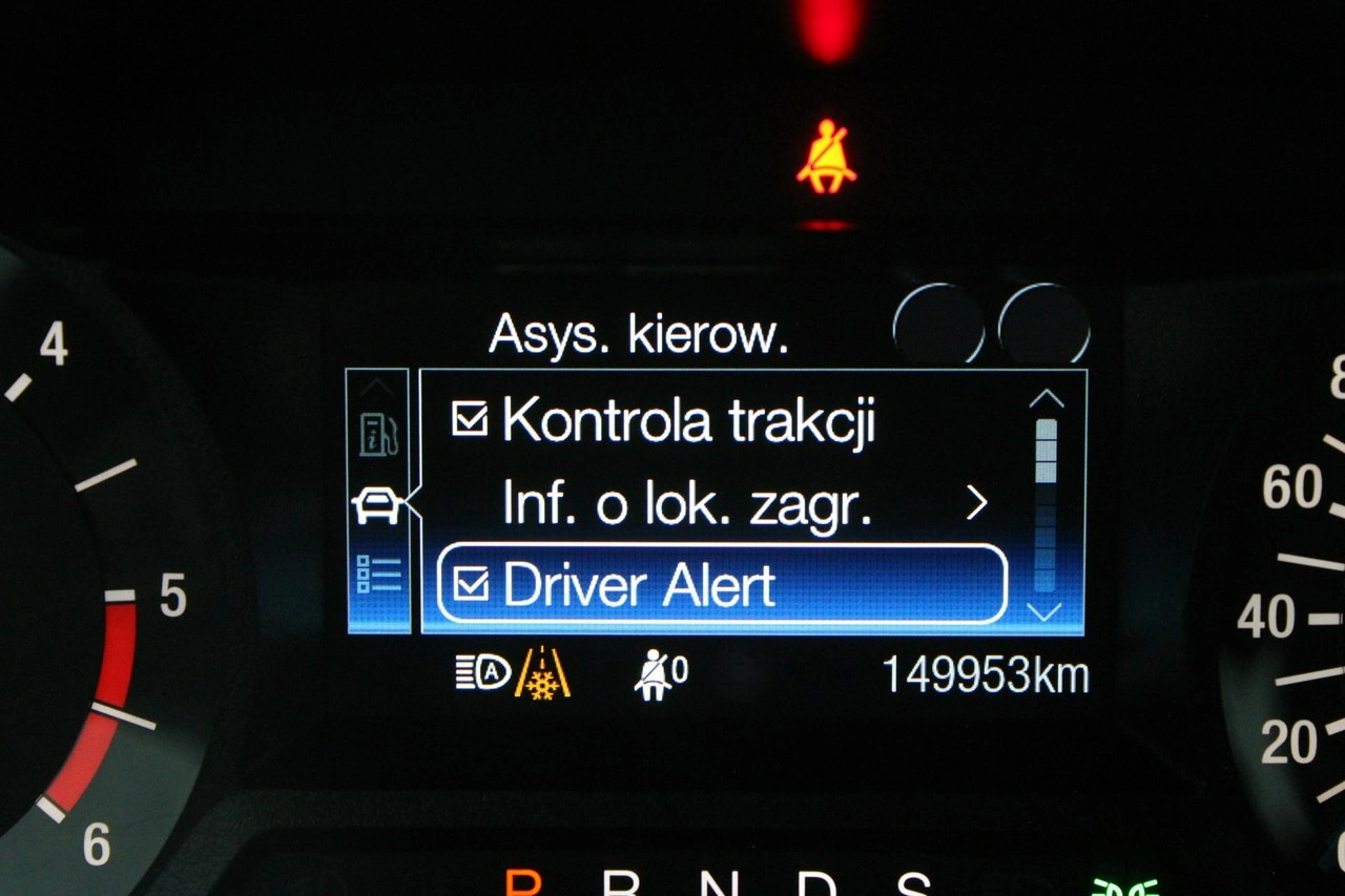 Ford Mondeo SW - Zdjęcie 25