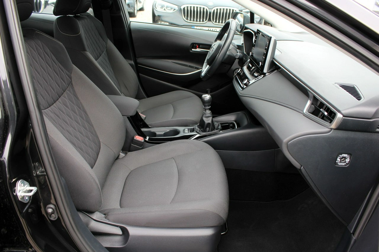 Toyota Corolla - Zdjęcie 10