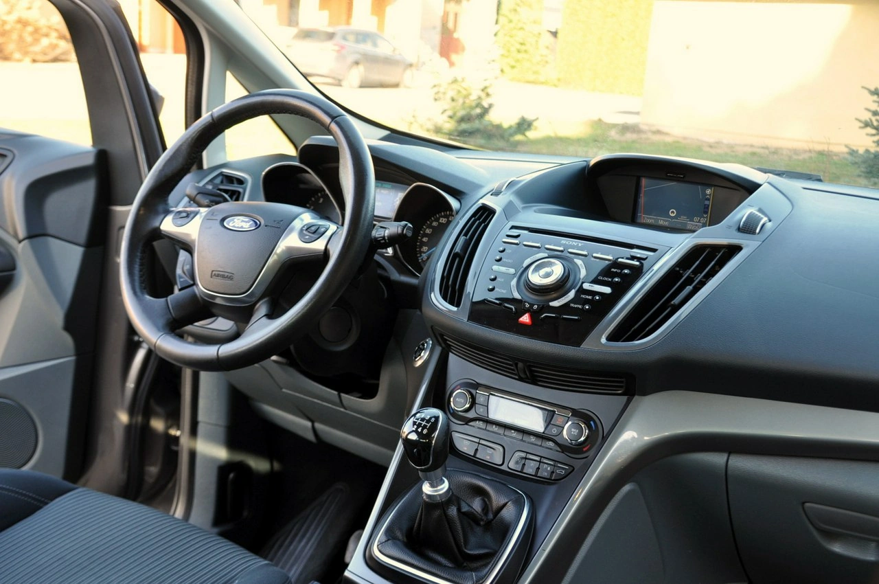 Ford C-MAX - Zdjęcie 25