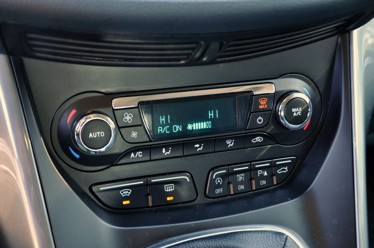 Ford C-MAX - Zdjęcie 32