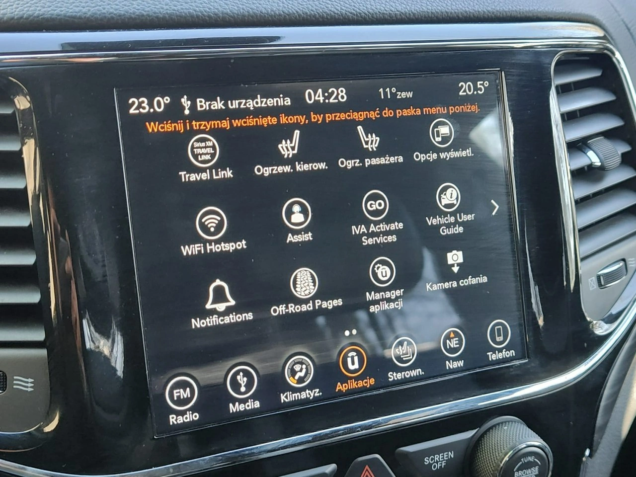 Jeep Grand Cherokee - Zdjęcie 15