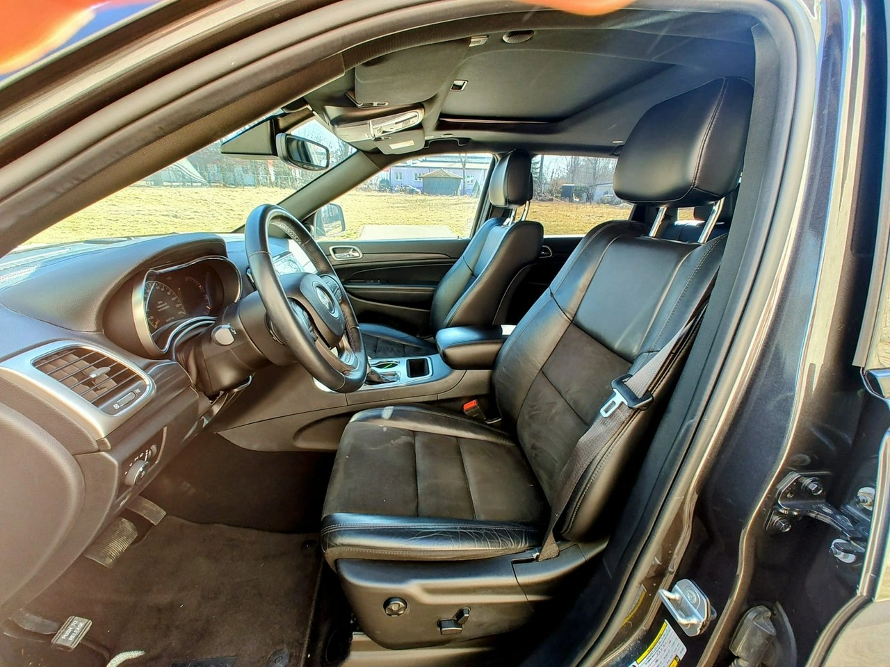 Jeep Grand Cherokee - Zdjęcie 8