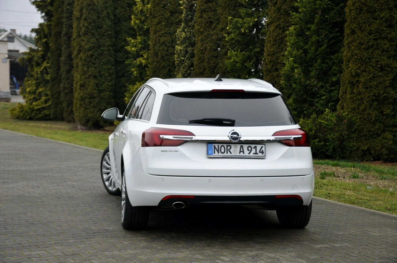 Opel Insignia - Zdjęcie 14