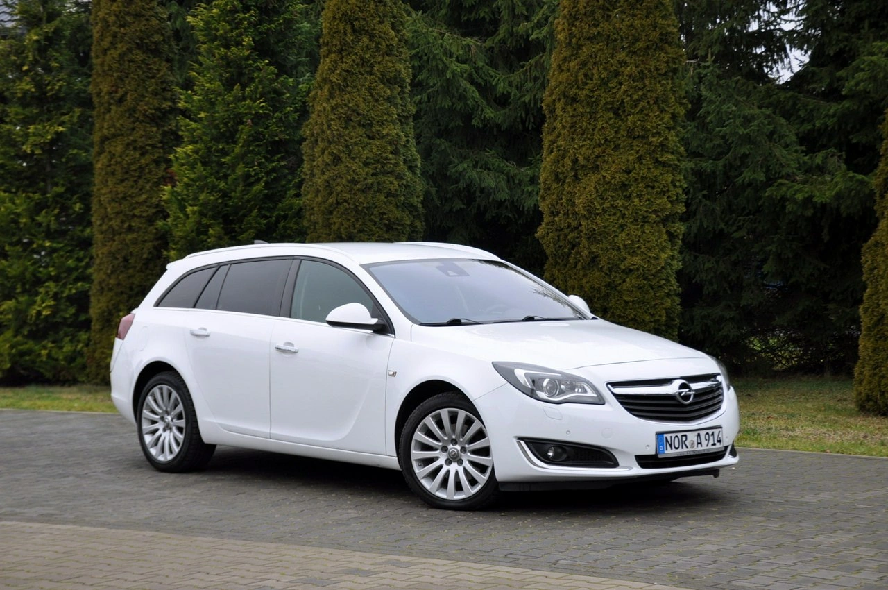 Opel Insignia - Zdjęcie 2