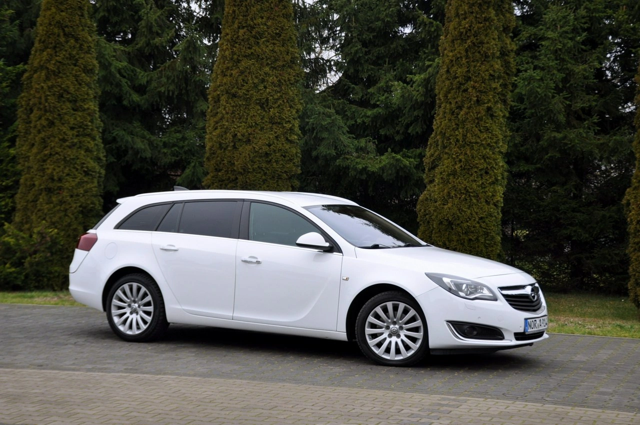 Opel Insignia - Zdjęcie 3