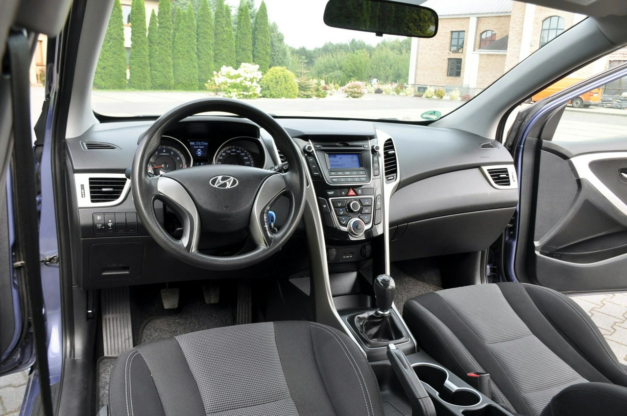 Hyundai i30 - Zdjęcie 27