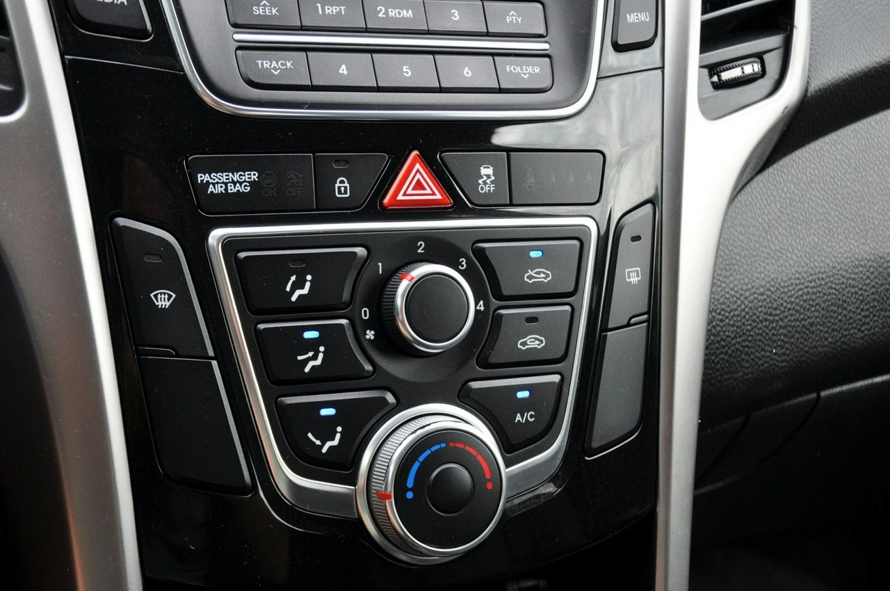 Hyundai i30 - Zdjęcie 30