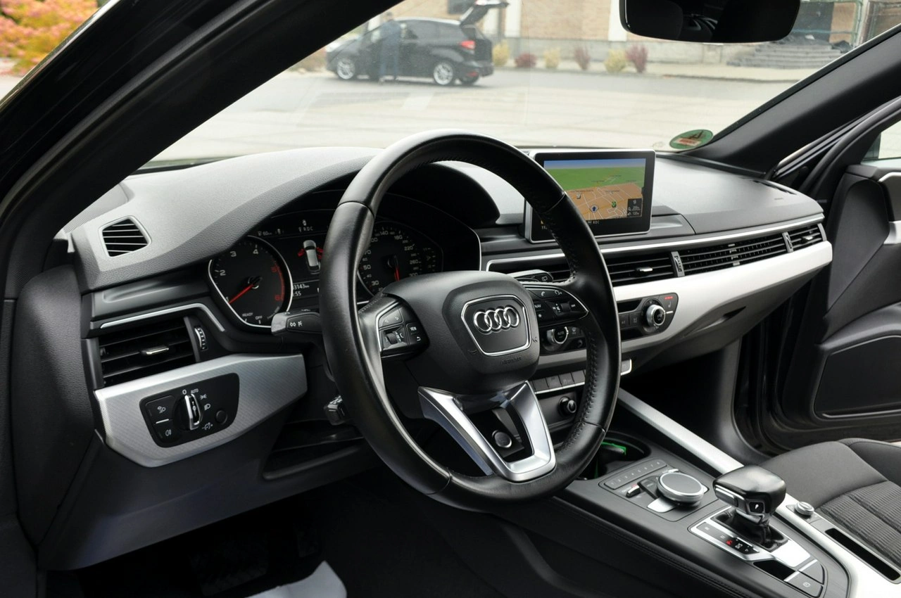 Audi A4 - Zdjęcie 21