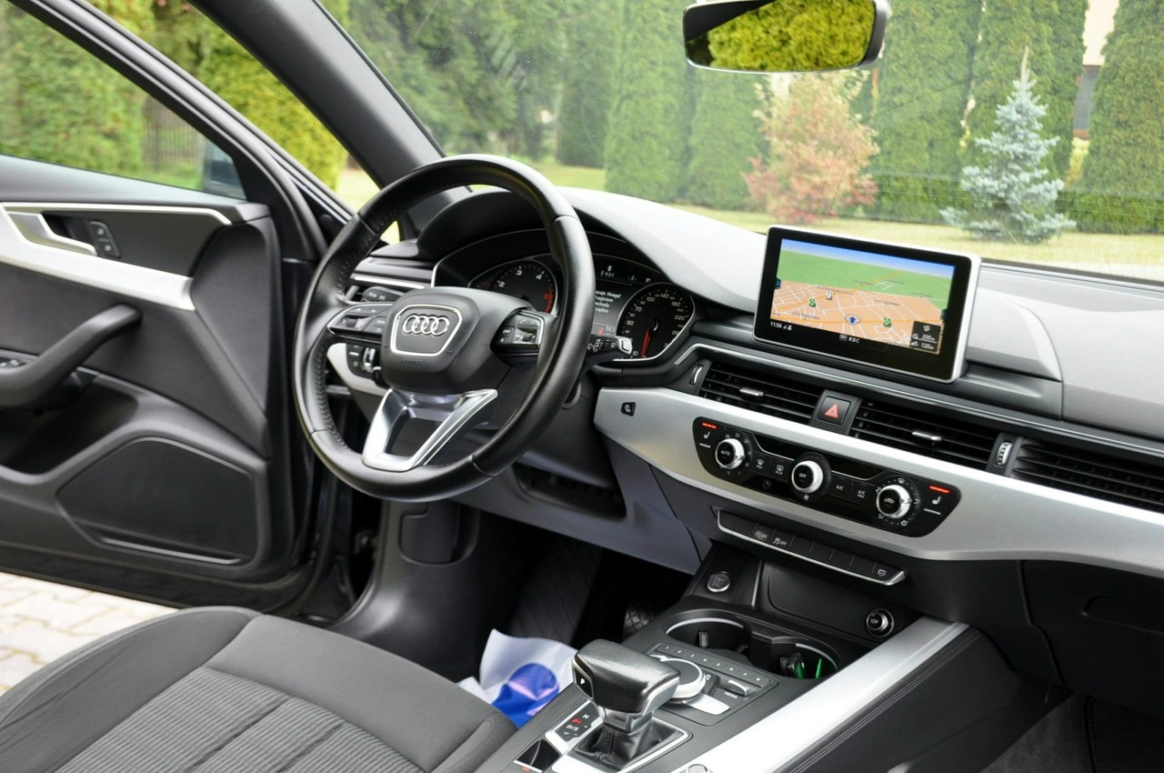 Audi A4 - Zdjęcie 24