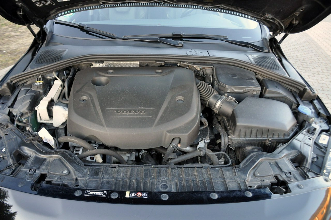 Volvo S60 - Zdjęcie 38