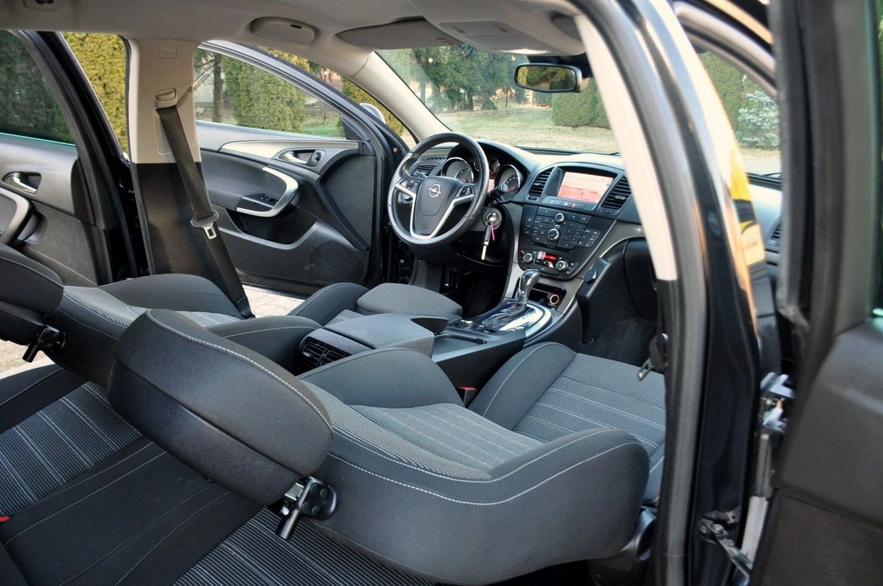 Opel Insignia - Zdjęcie 22