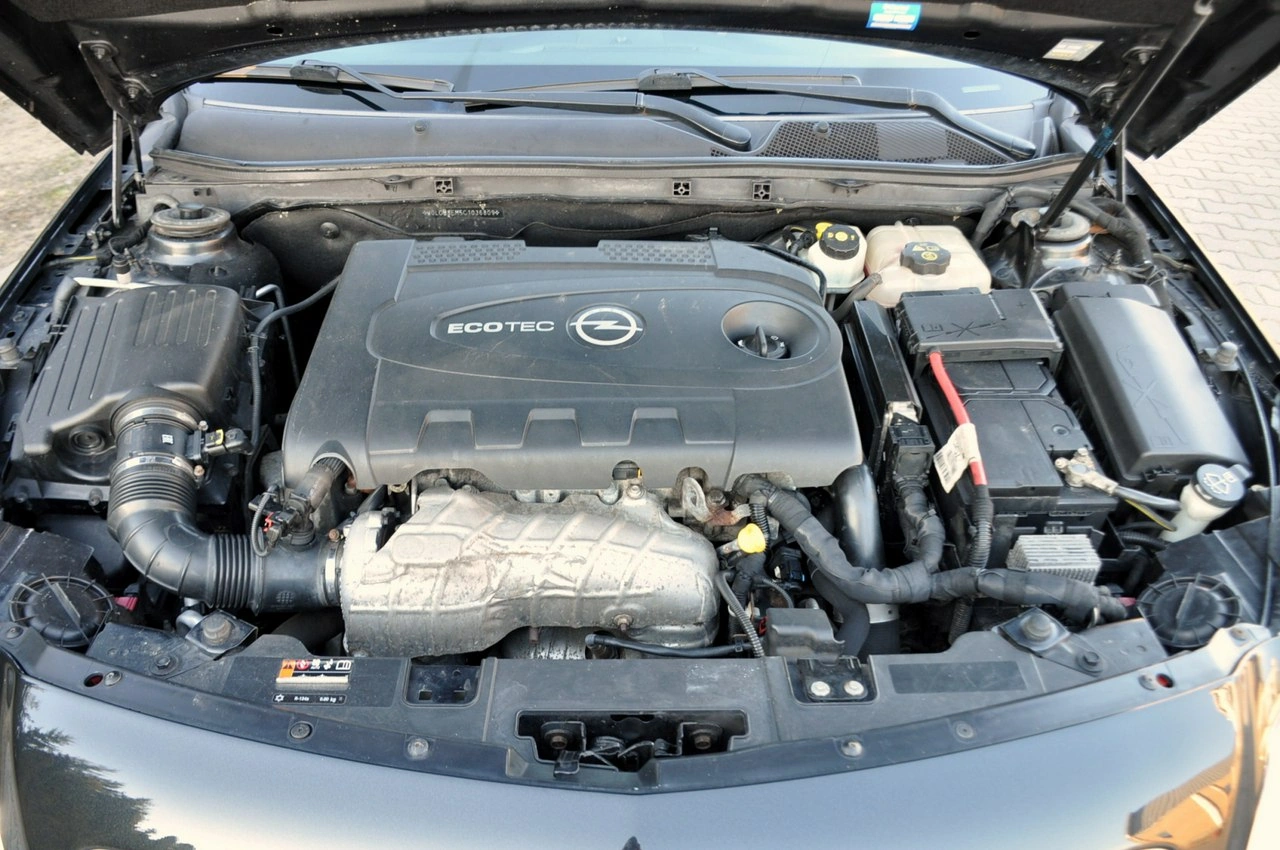 Opel Insignia - Zdjęcie 37