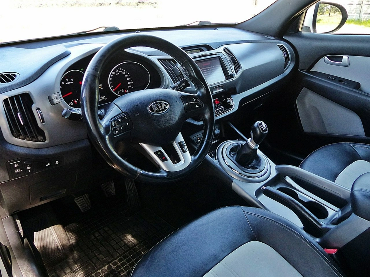 Kia Sportage - Zdjęcie 18