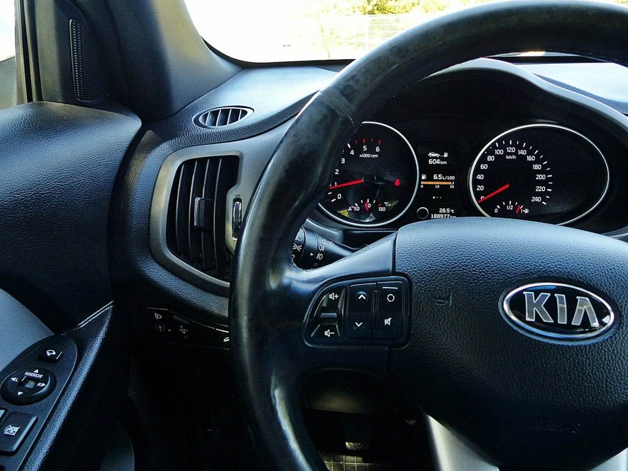 Kia Sportage - Zdjęcie 30