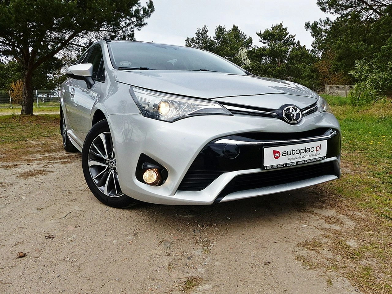 Toyota Avensis - Zdjęcie 5
