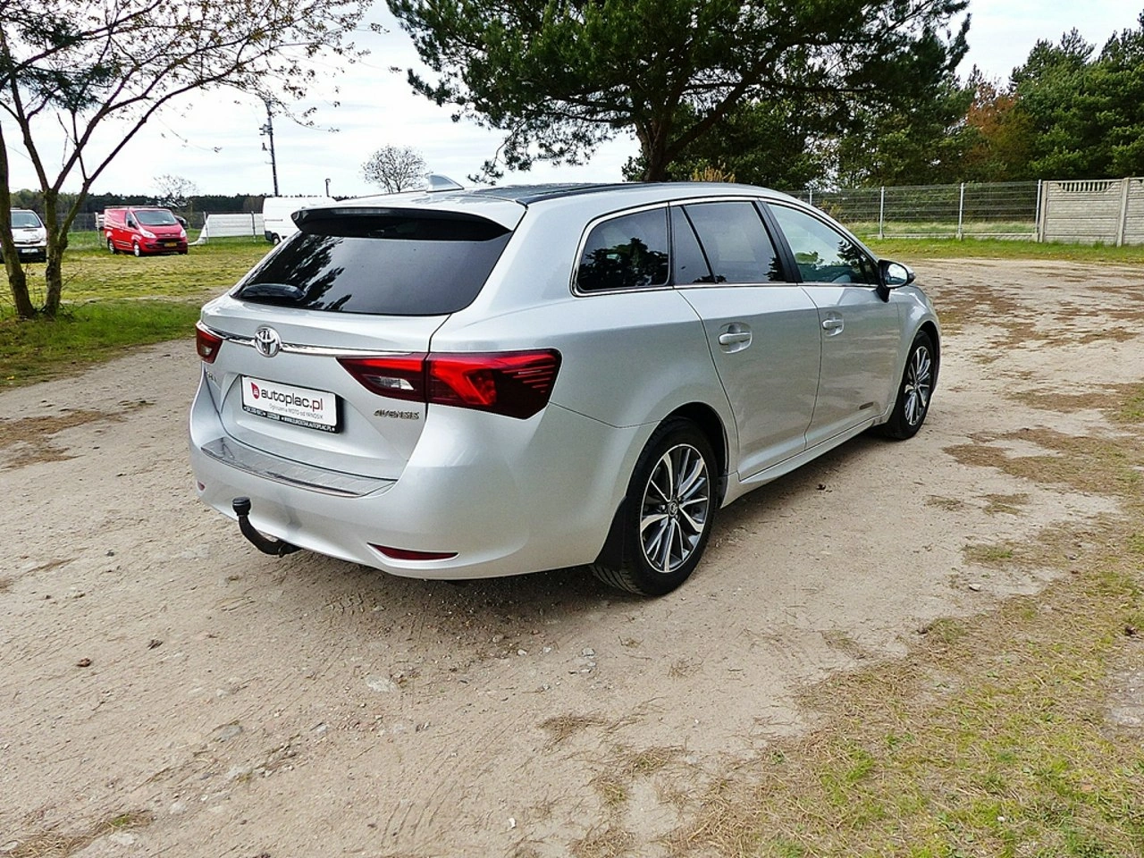 Toyota Avensis - Zdjęcie 7