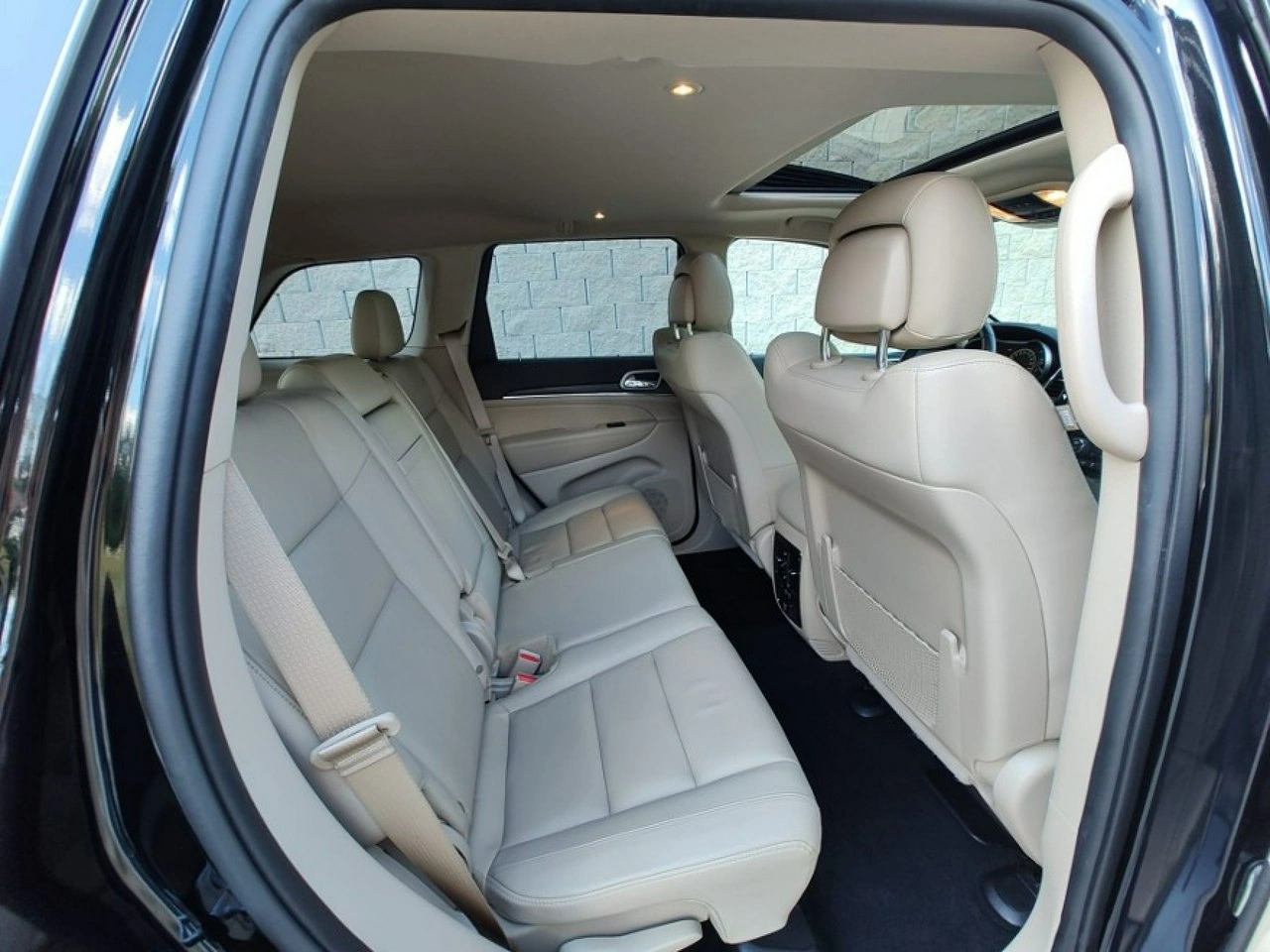 Jeep Grand Cherokee - Zdjęcie 22