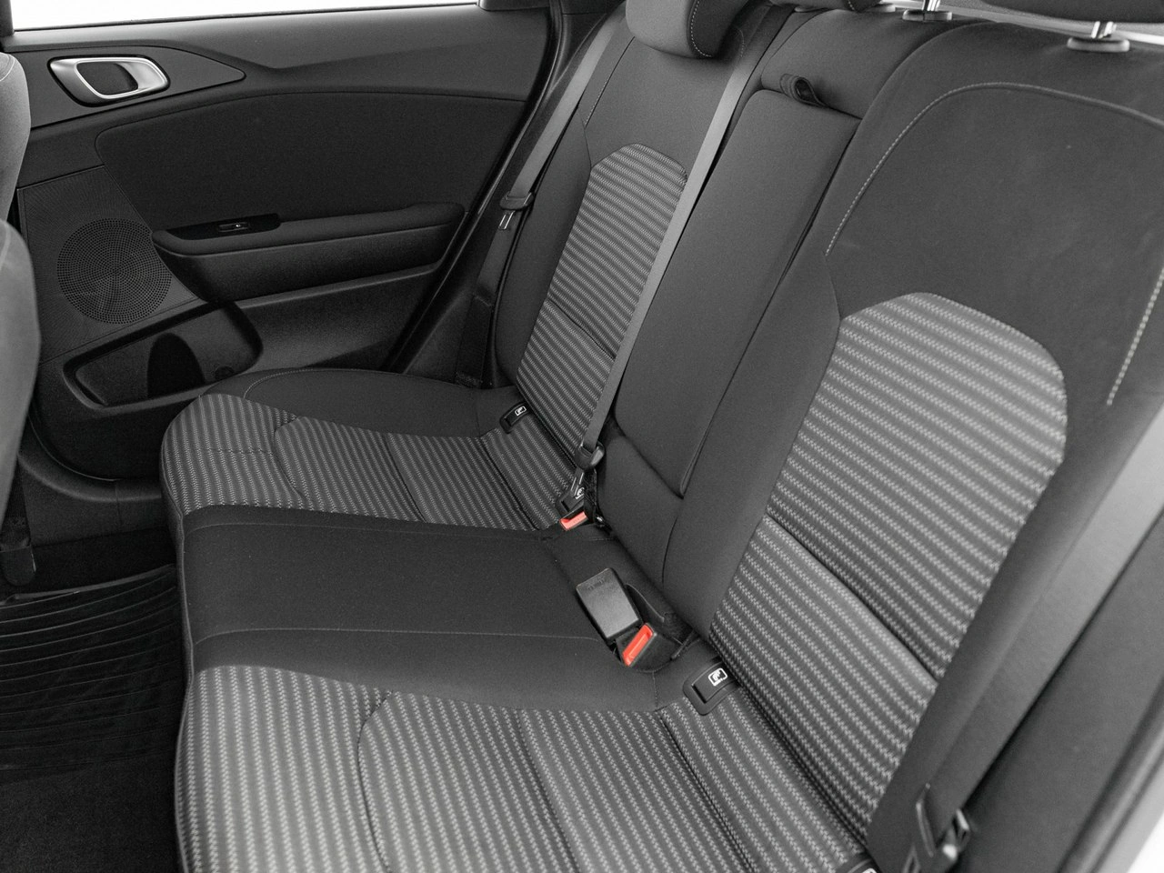 Kia Ceed - Zdjęcie 23