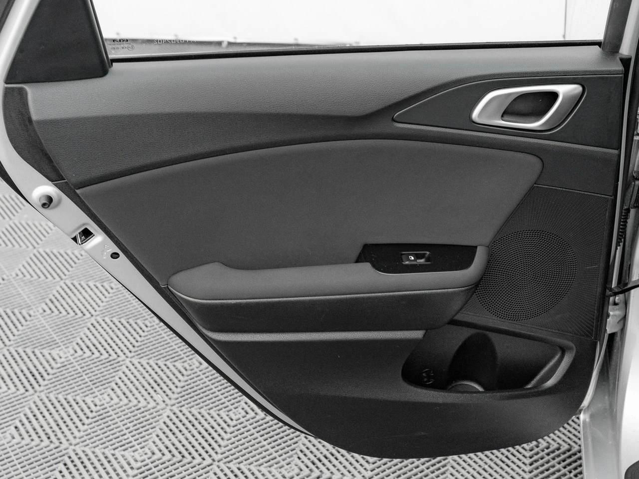 Kia Ceed - Zdjęcie 22
