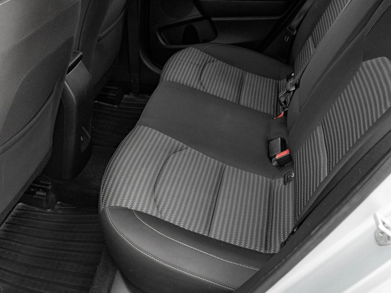 Kia Ceed - Zdjęcie 24