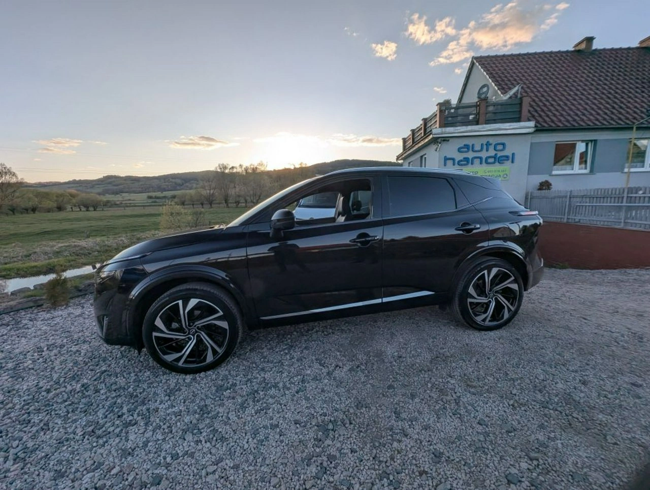 Nissan Qashqai - Zdjęcie 10