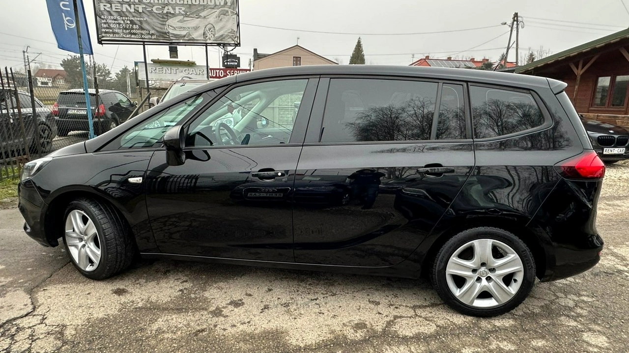 Opel Zafira - Zdjęcie 8