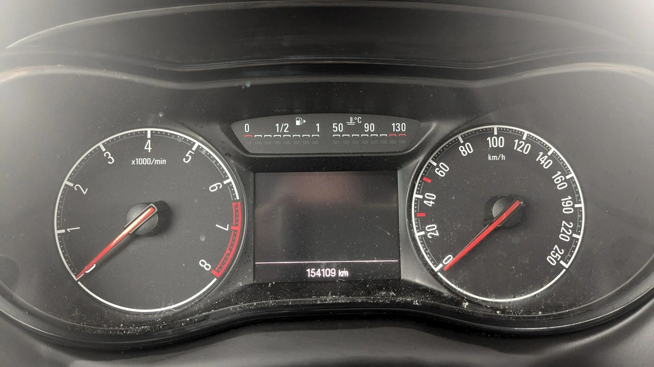 Opel Zafira - Zdjęcie 18