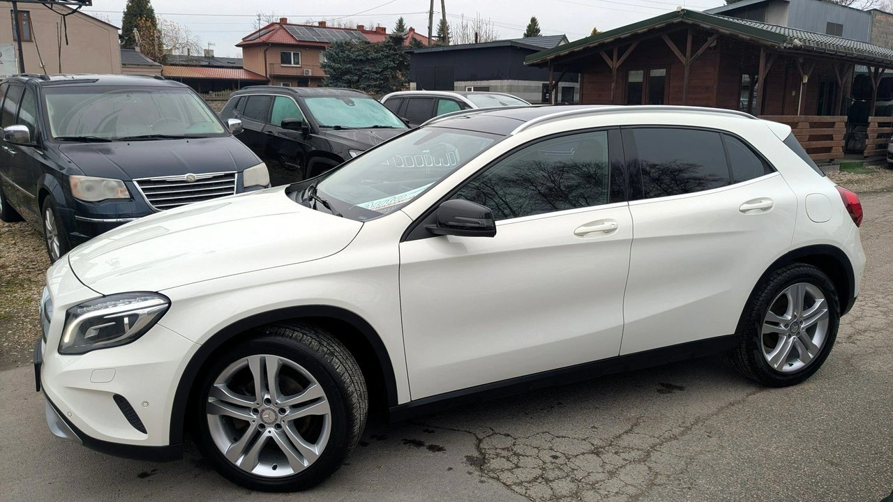 Mercedes GLA 200 - Zdjęcie 3