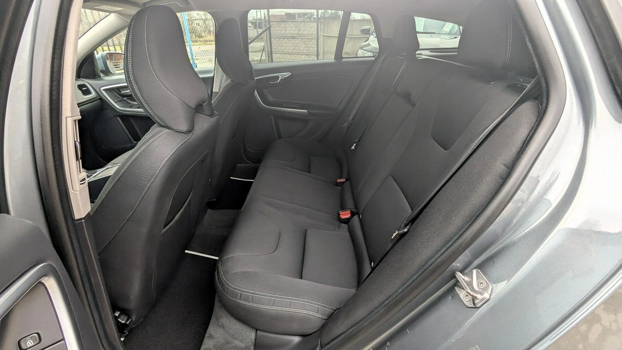 Volvo V60 - Zdjęcie 13