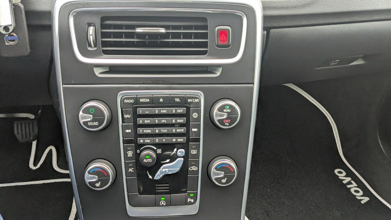 Volvo V60 - Zdjęcie 24
