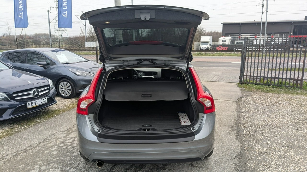 Volvo V60 - Zdjęcie 31