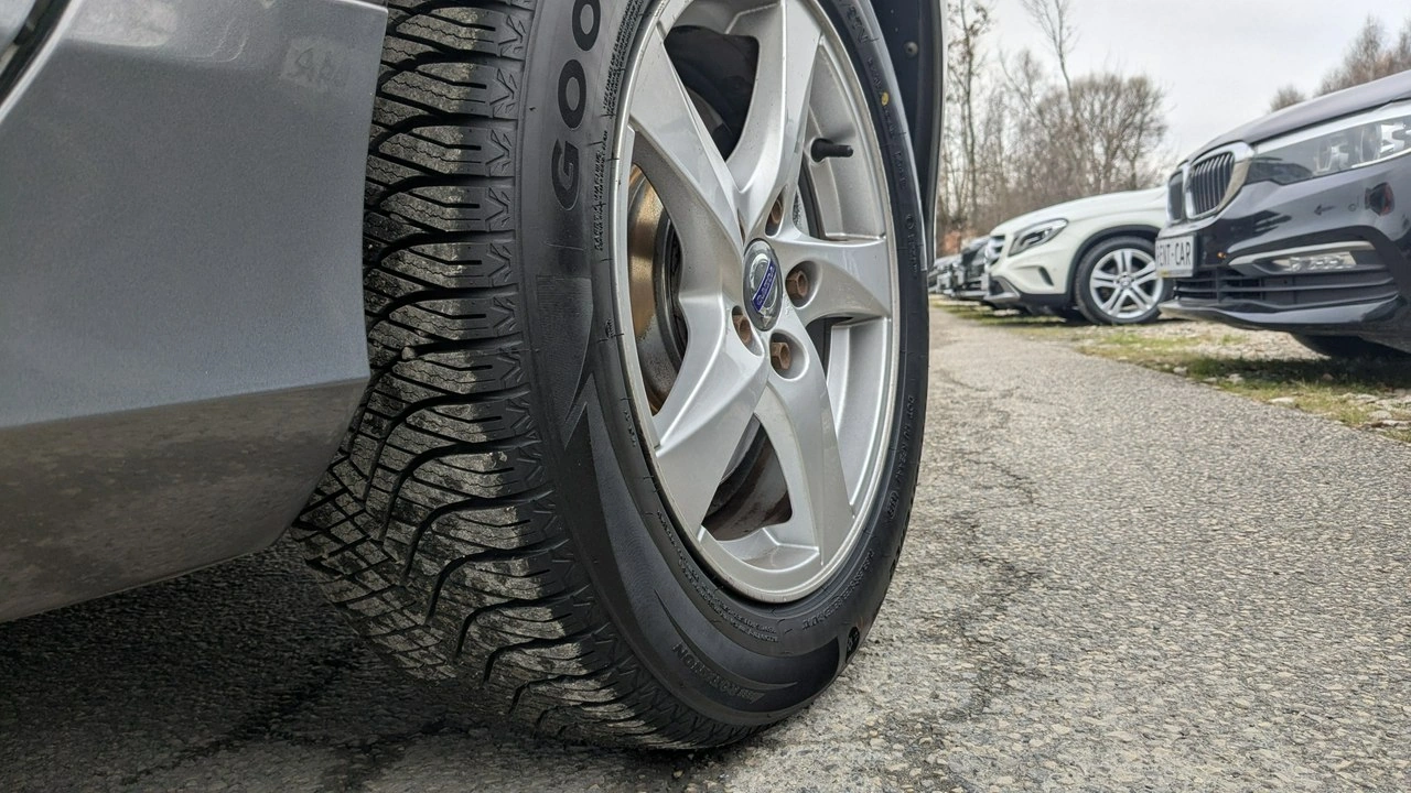 Volvo V60 - Zdjęcie 38