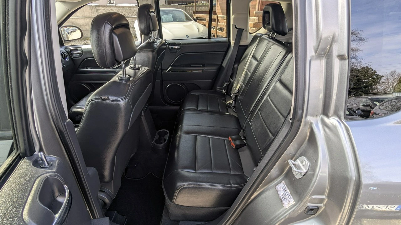 Jeep Compass - Zdjęcie 15