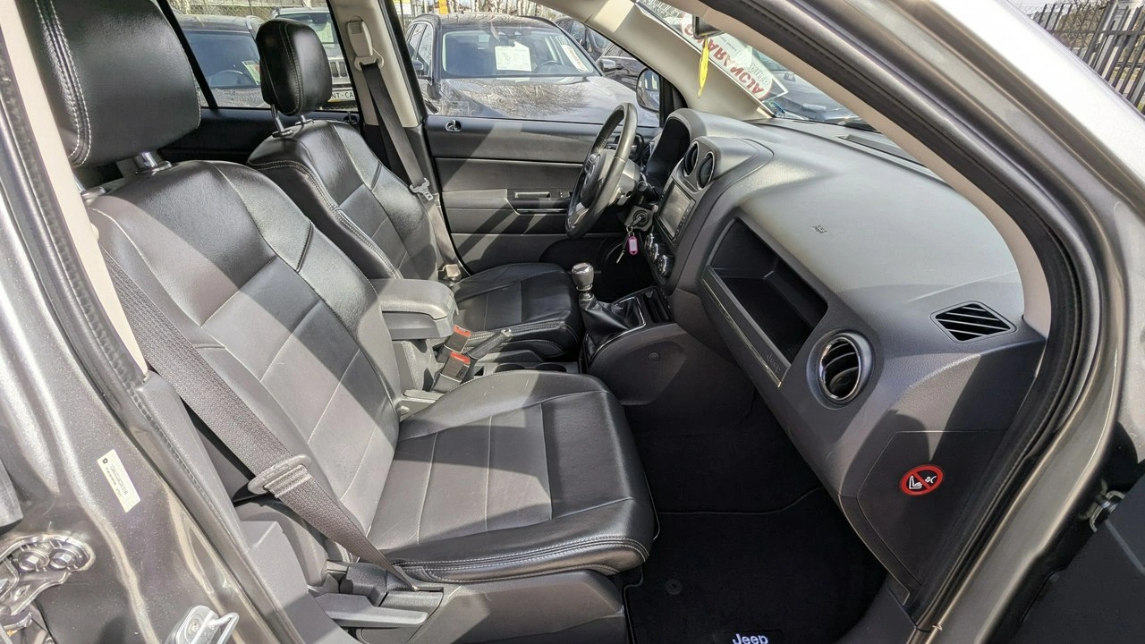 Jeep Compass - Zdjęcie 18