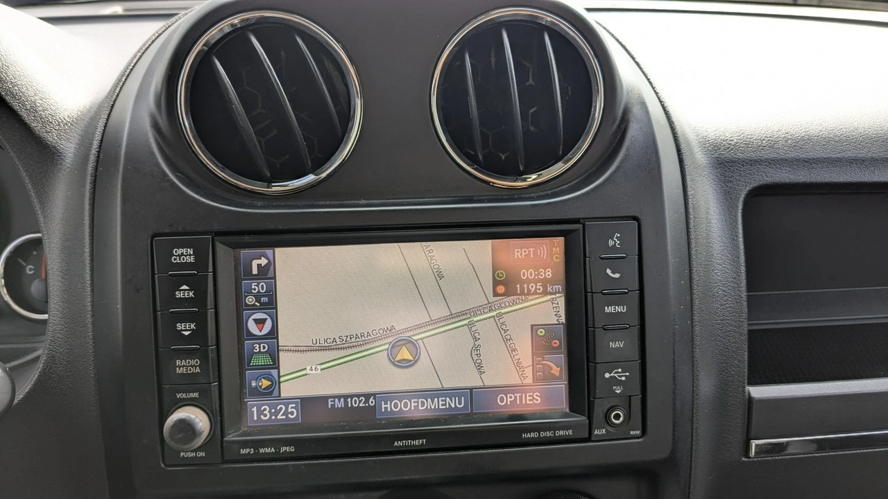 Jeep Compass - Zdjęcie 26