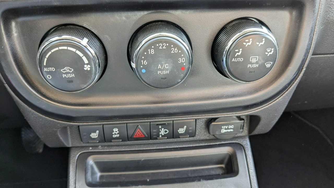 Jeep Compass - Zdjęcie 30