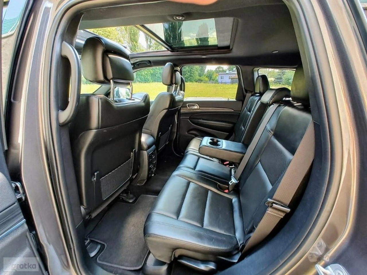 Jeep Grand Cherokee - Zdjęcie 13