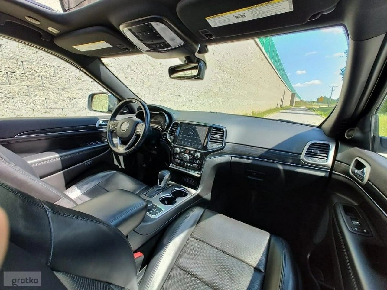 Jeep Grand Cherokee - Zdjęcie 19