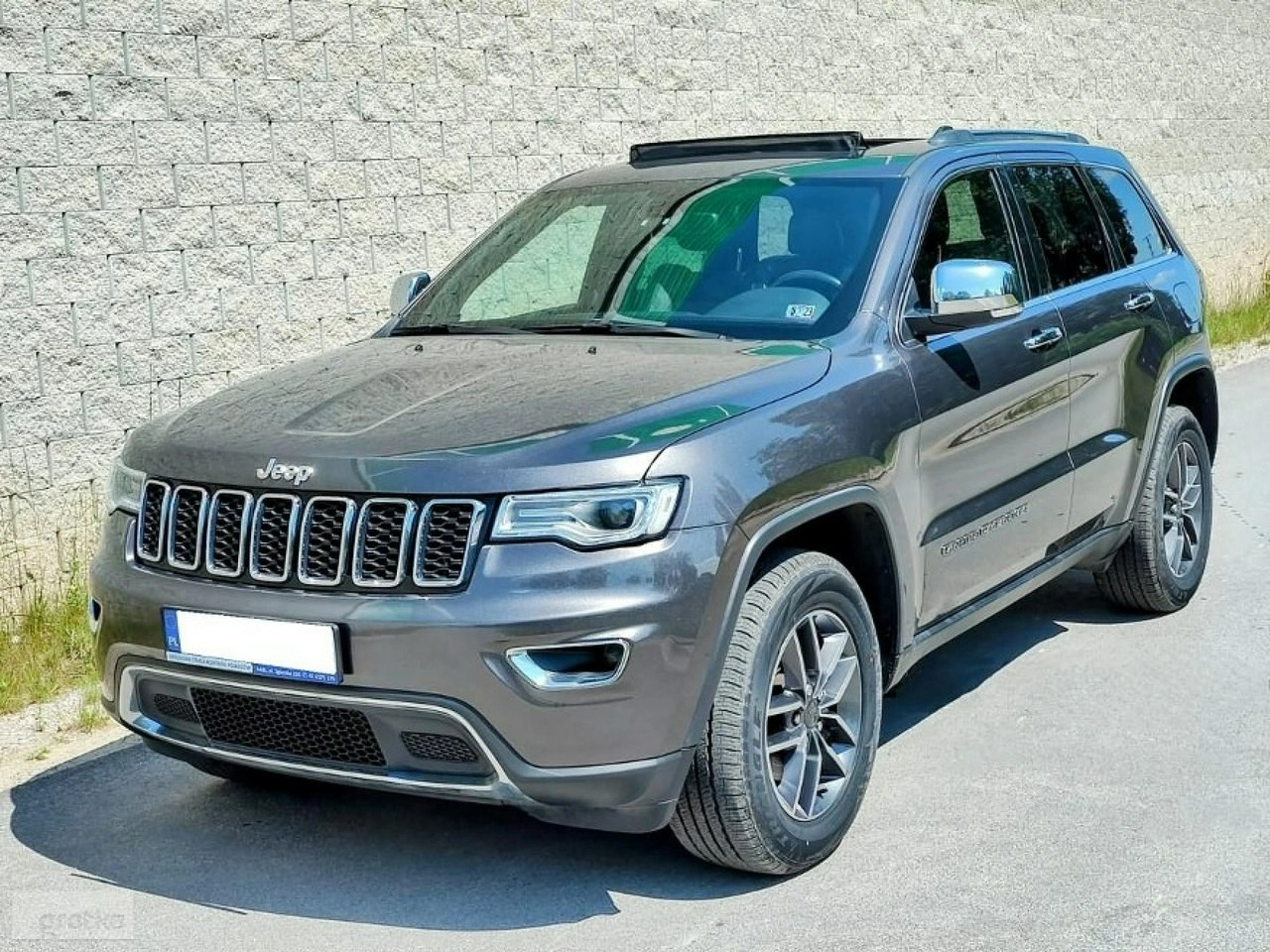 Jeep Grand Cherokee - Zdjęcie 24