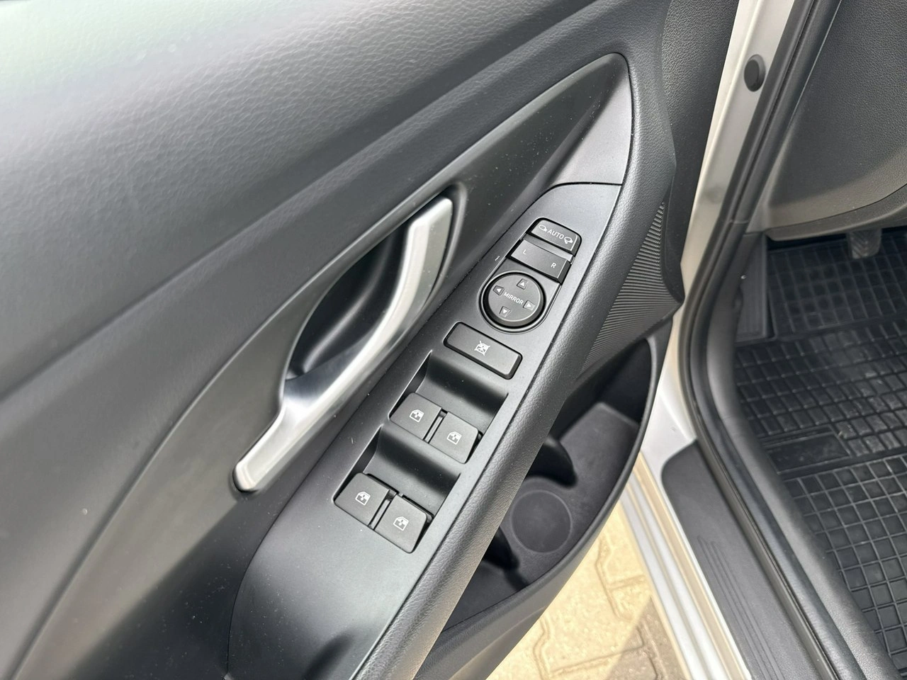 Hyundai i30 - Zdjęcie 26